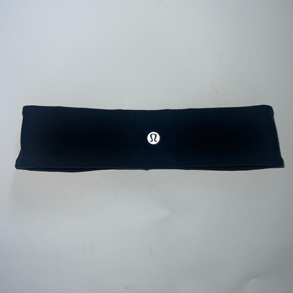 Black lulu lemon head band